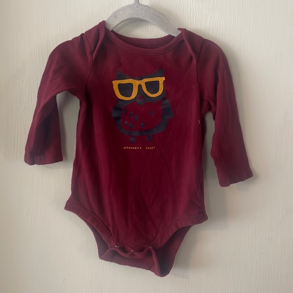 BabyGap “who’s cool” red long sleeve onesie